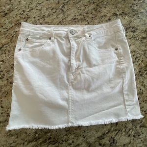 American Eagle White Mini Skirt